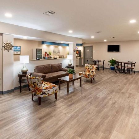 Motel Baymont By Wyndham Biloxi - Ocean Springs Extérieur photo