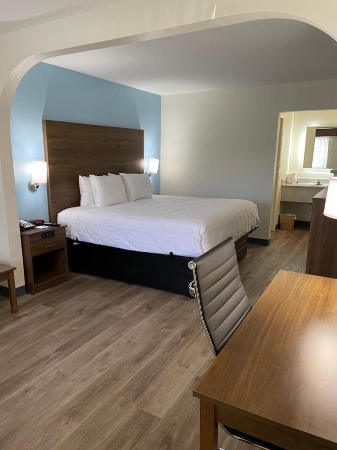 Motel Baymont By Wyndham Biloxi - Ocean Springs Extérieur photo