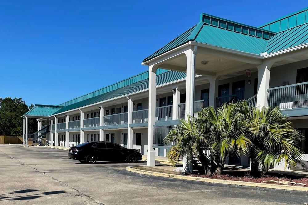 Motel Baymont By Wyndham Biloxi - Ocean Springs Extérieur photo