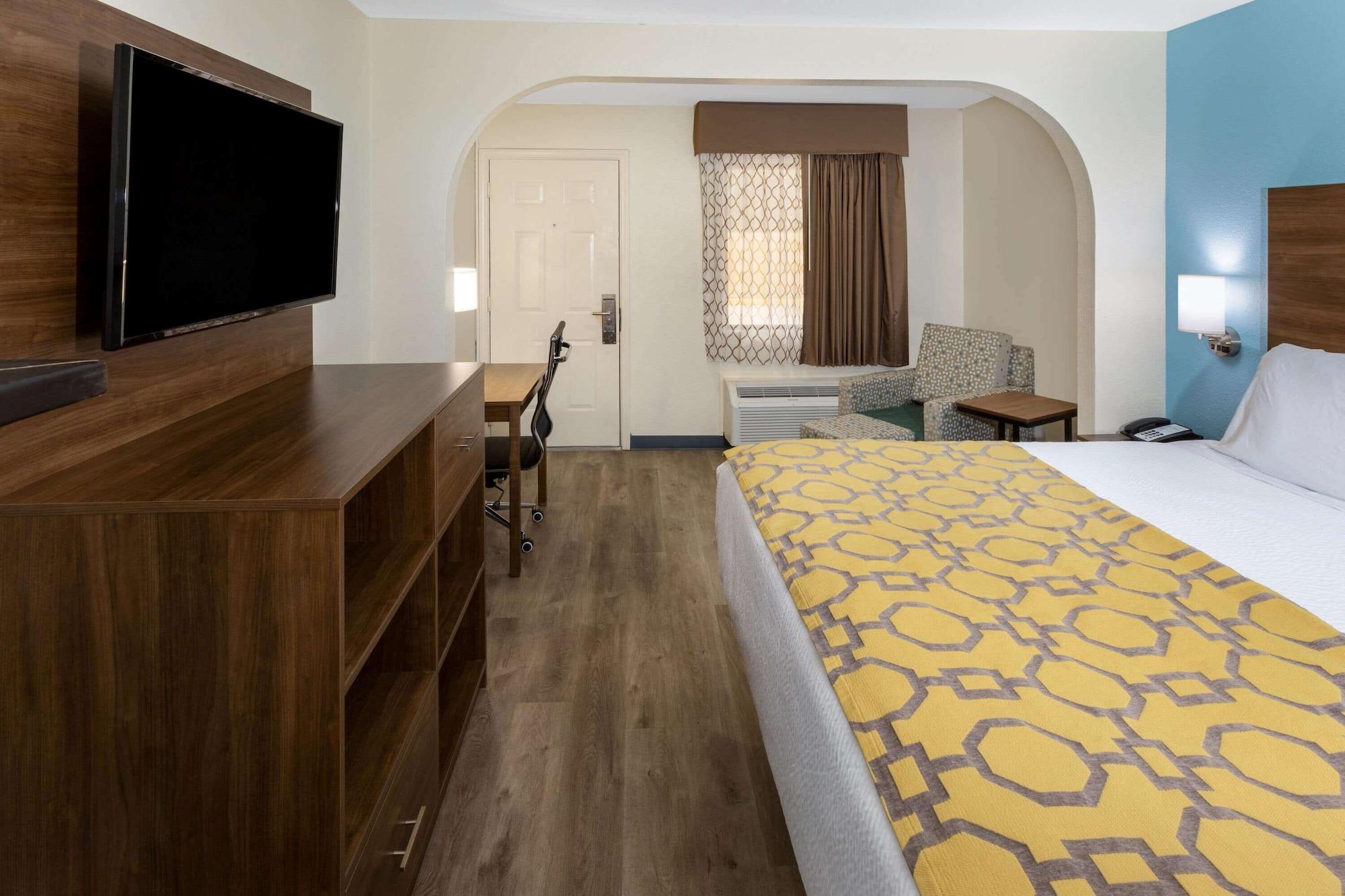 Motel Baymont By Wyndham Biloxi - Ocean Springs Extérieur photo