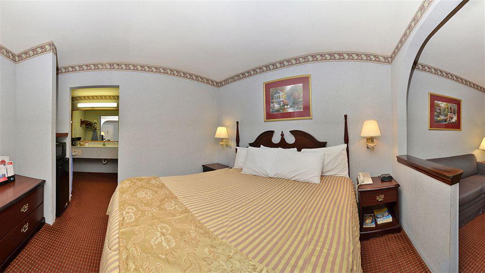 Motel Baymont By Wyndham Biloxi - Ocean Springs Extérieur photo